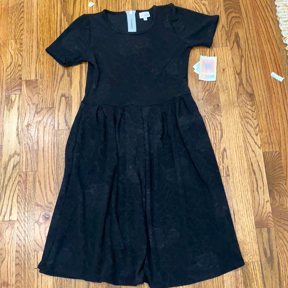 Lularoe Amelia dress M